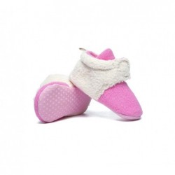 Coffret cadeau de chaussons pour bébé UGG avec bonnet et écharpe en peau de mouton