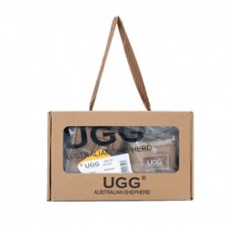 UGG Baby Bootie Coffret cadeau bonnet à pompon