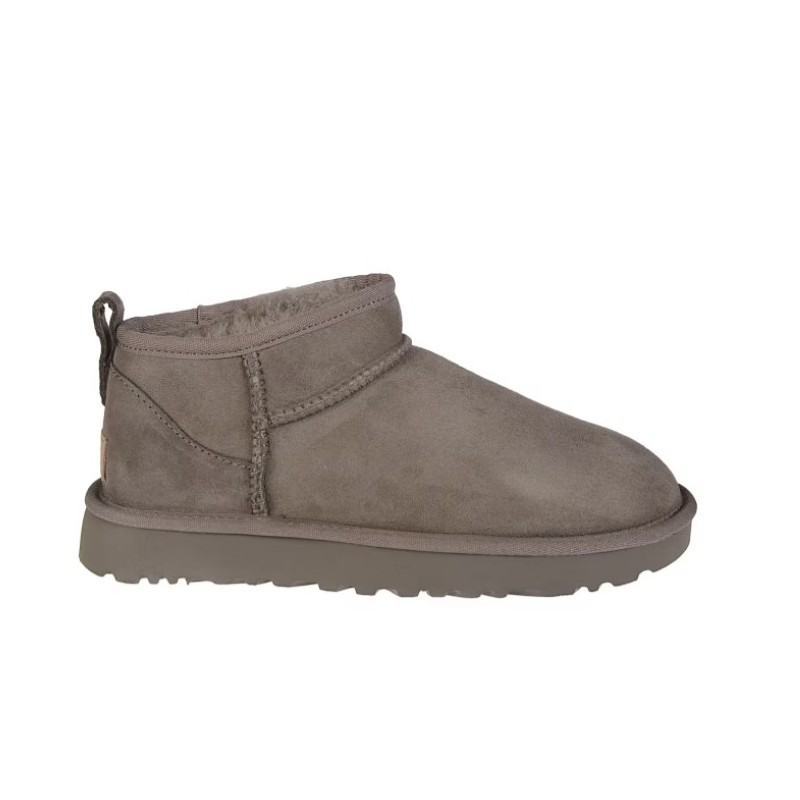 UGG Ultra Mini Classic Style