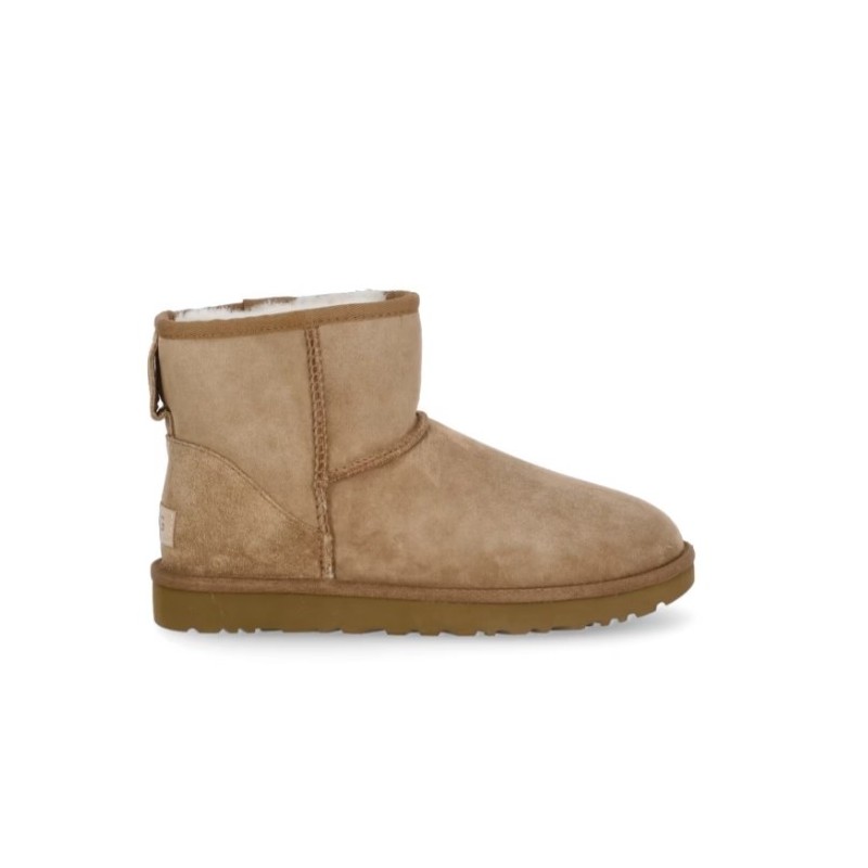 UGG Bottines Beige en Daim avec Doublure en Peau de Mouton