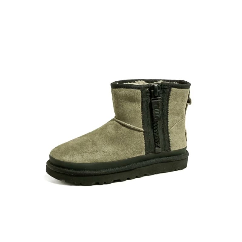 UGG Chaussures Classic Mini Zip Tape Logo pour femmes AW23