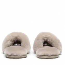 Pantoufles moelleuses UGG Babe, pantoufles en peluche